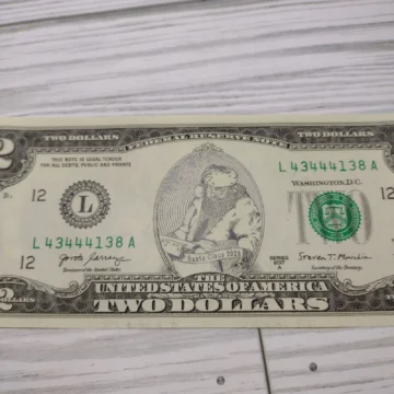 Santa Dollar 2023